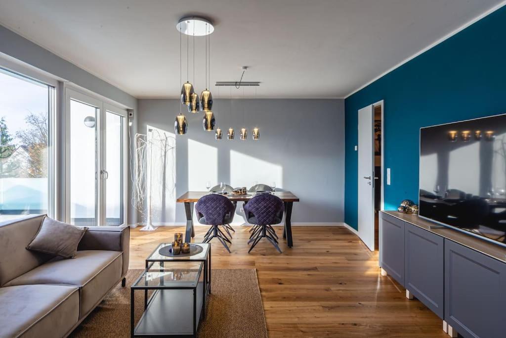 A&V Apartments Wunderschoene Penthouse Wohnung Moers Exterior photo